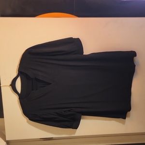 black v neck shirt